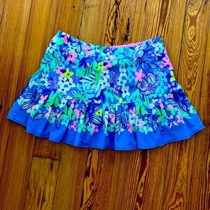 Lilly Pulitzer Taye Skort UPF 50+ Borealis Blue Social Sunset
Engineered Small